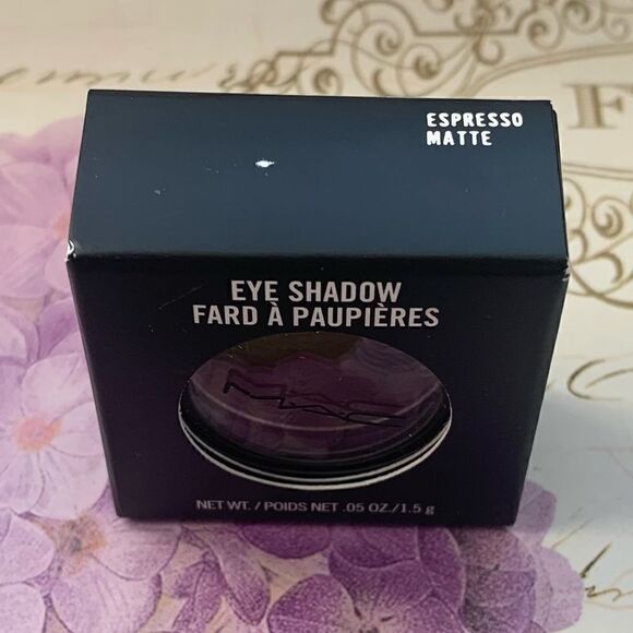 NEW MAC Cosmetics Matte Eyeshadow in “Espresso” Full Size - Picture 2 of 2